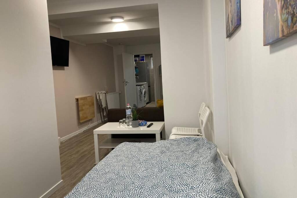 Modernes Apartment Nr3 Nahe Reeperbahn Bis 8 Personen Hamburg-Harburg Exteriör bild