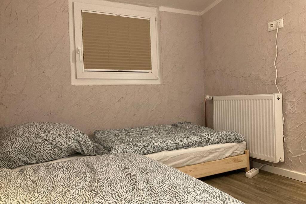 Modernes Apartment Nr3 Nahe Reeperbahn Bis 8 Personen Hamburg-Harburg Exteriör bild